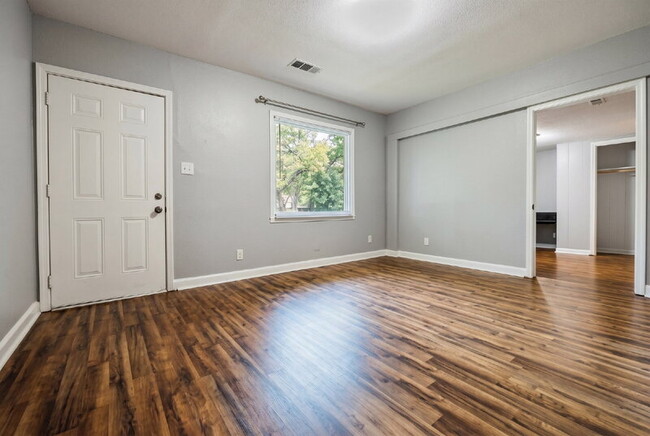 Building Photo - 50 Eddy Dr