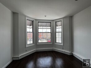 Building Photo - TIFFANY STREET