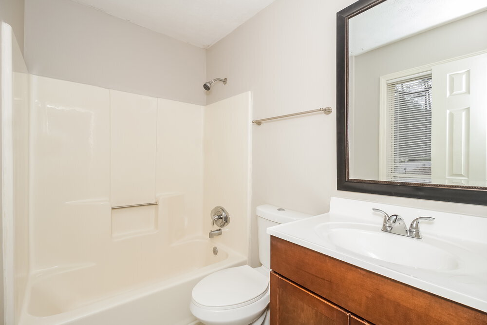 Building Photo - 48 Bethany Ct