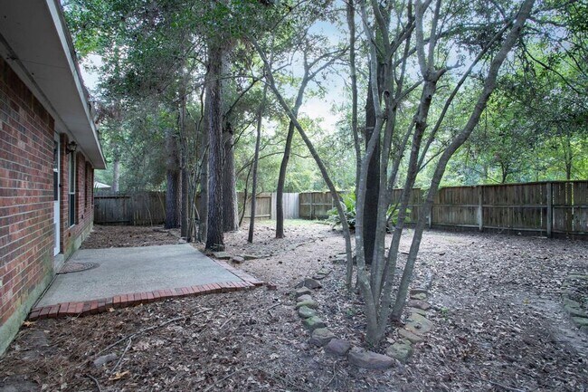 Building Photo - 34 Tallow Hill Pl