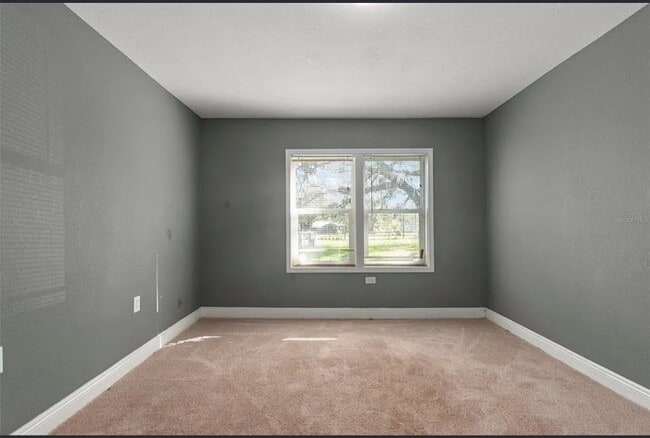 Building Photo - 3106 E Trapnell Rd