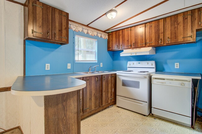 Building Photo - 2619 Warm Ave