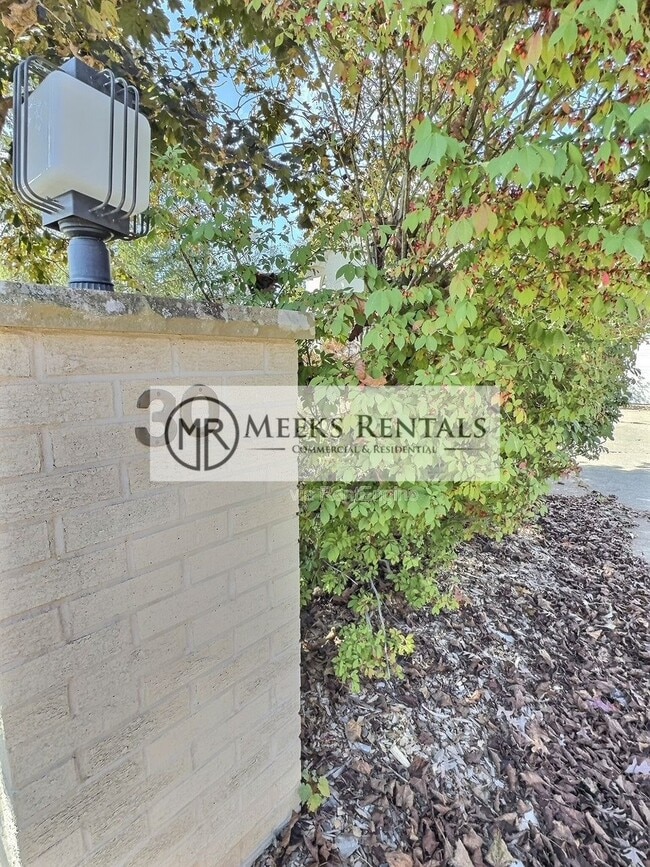 Building Photo - 30 Bridlewood Rd