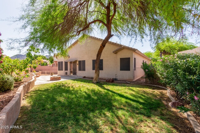 Building Photo - 6970 W Paso Trail