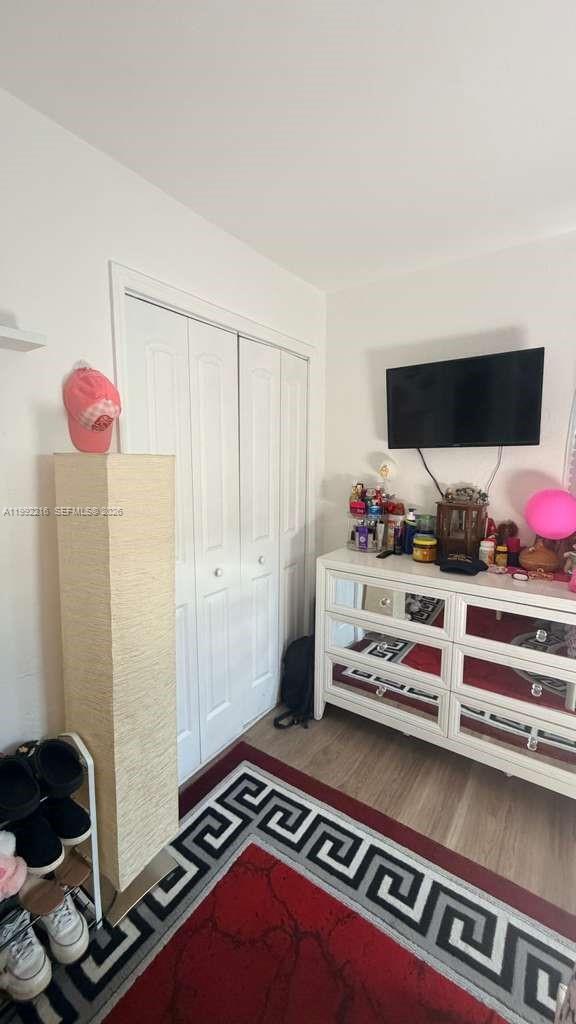 Building Photo - 673 W 30th St