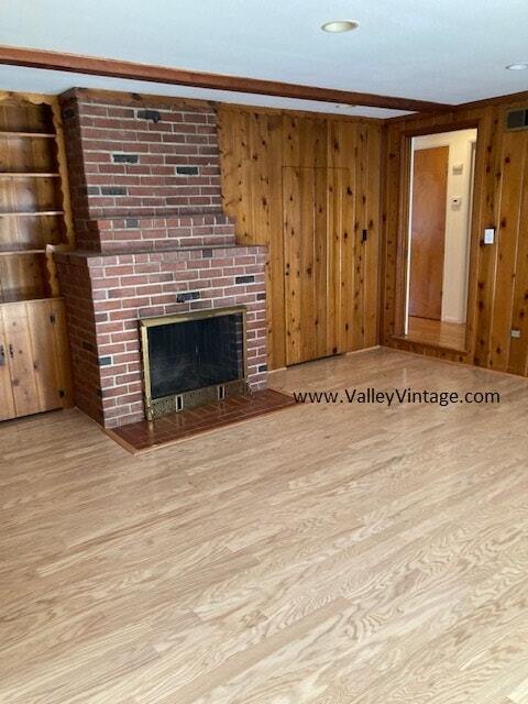 Building Photo - 4912 Van Noord Ave
