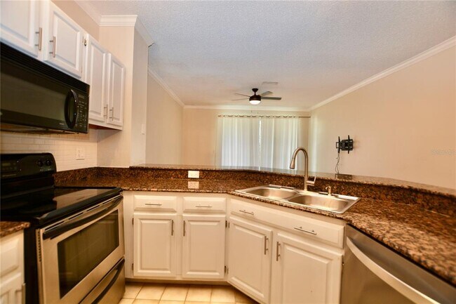 Building Photo - 845 Normandy Trace Rd