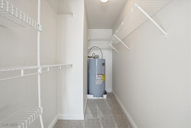 Building Photo - 5114 S Jones Blvd