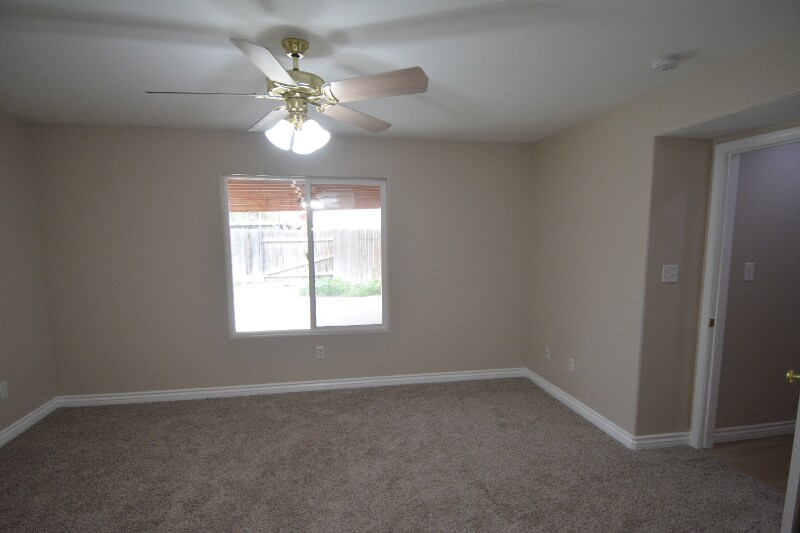 Building Photo - 3611 Bridget Ave