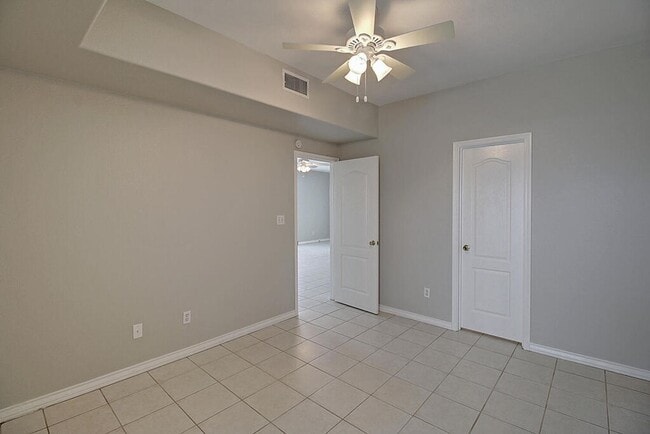 Building Photo - 13986 Fortuna Bay Dr