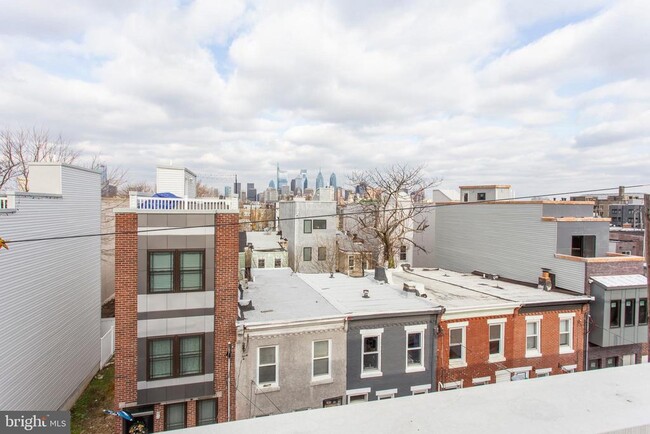 Building Photo - 2052 Gerritt St