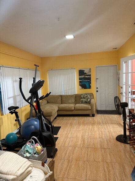 Third Bedroom (2) - 850 SW 50th Ter