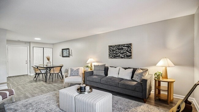 Building Photo - Compass Vista Apartments