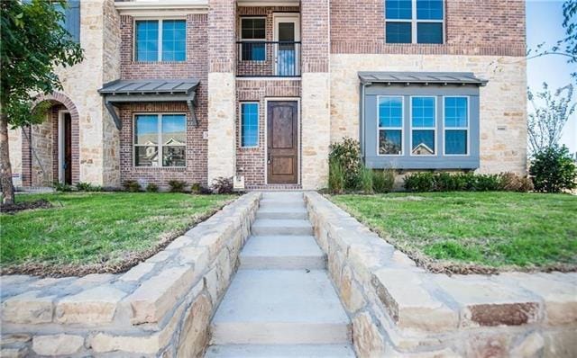 Building Photo - 3008 Decker Dr