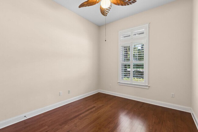 Building Photo - 4BR/3BA Home in Fernandina Beach – Great Location!