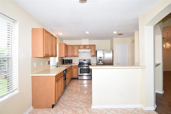 Building Photo - 3015 Glencullen Ln