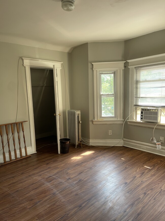 Bedroom 1 with 2 closets - 218 3rd St