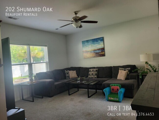 Building Photo - 202 Shumard Oak