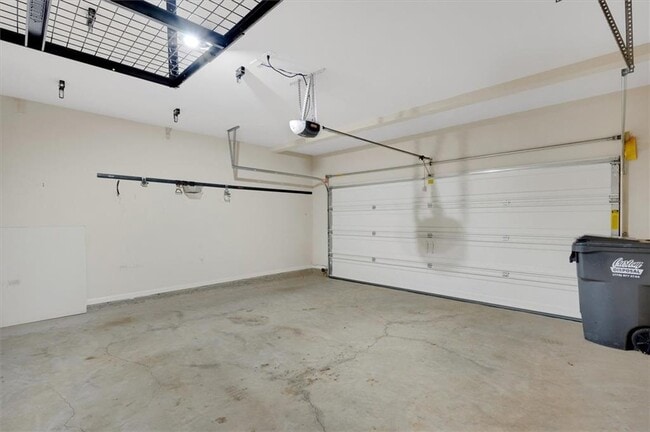 Building Photo - 212 Madison Ave