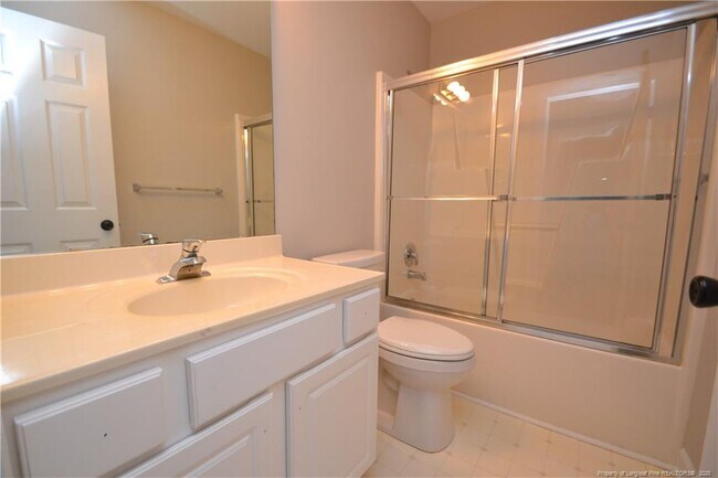 Building Photo - 1507 Poets Glade Dr