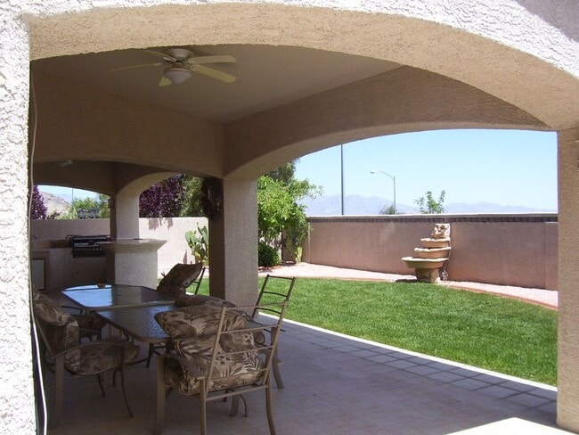 Building Photo - LACEBARK PINE