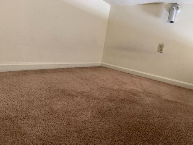 Building Photo - 226 W Michigan Ave