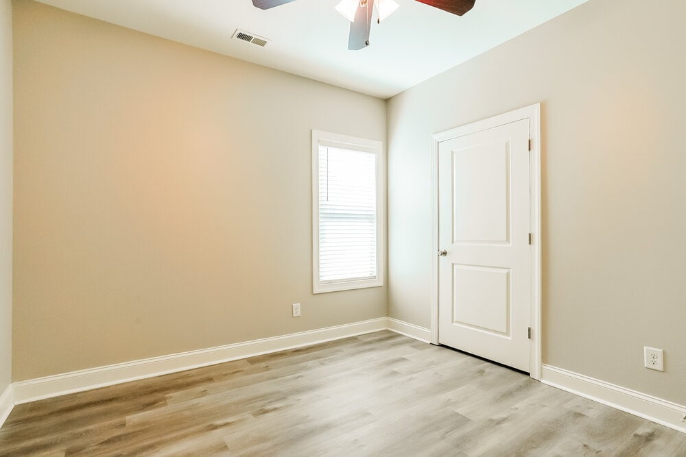 Building Photo - 770 Airedale Trail