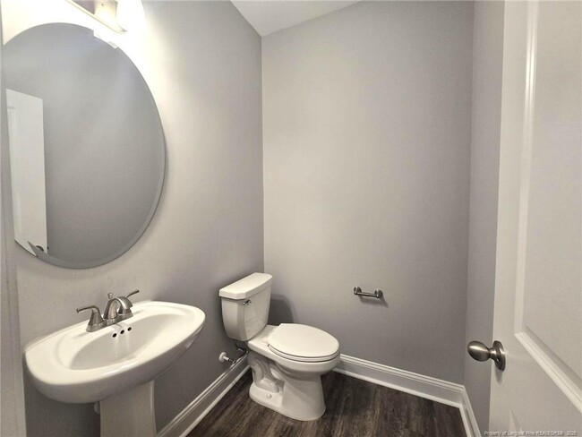 Building Photo - 604 Amusement Dr
