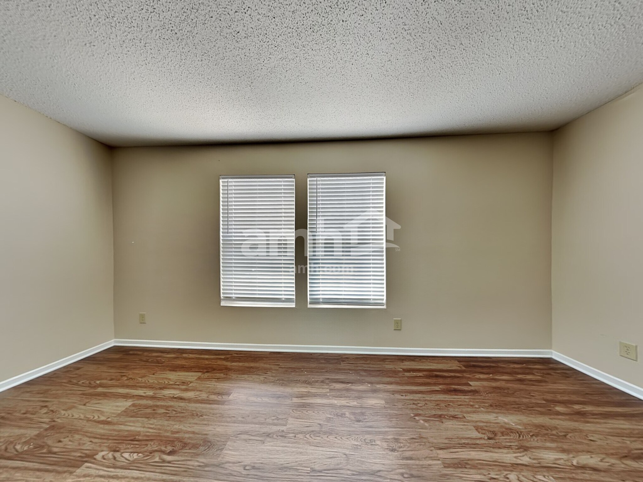 Building Photo - 12338 Teacup Way