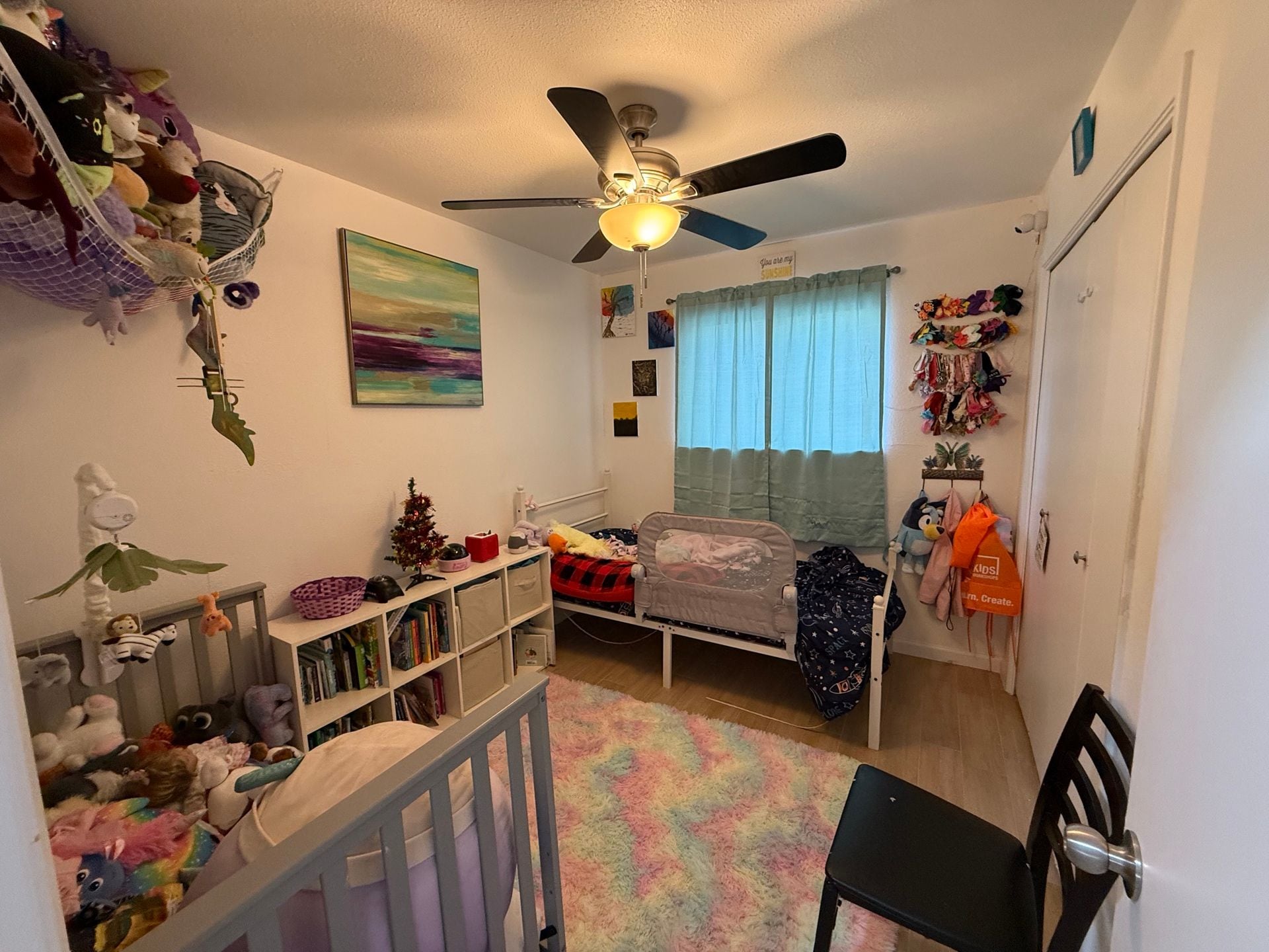 Building Photo - Room in House on Southwest Dr