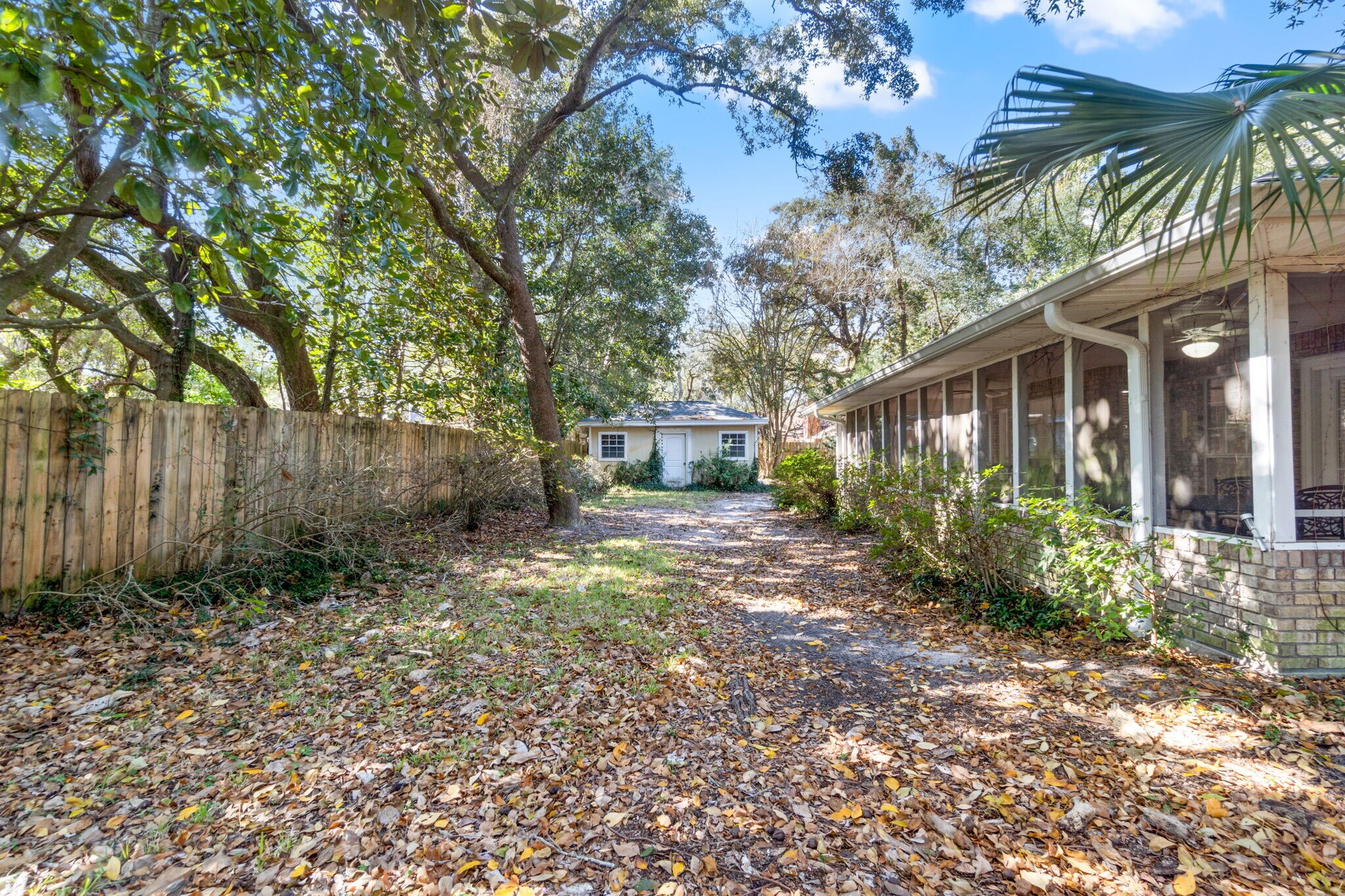Building Photo - 4139 Sandy Bluff Dr W