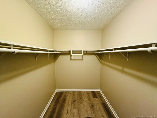 Building Photo - 6809 Timbercroft Ln