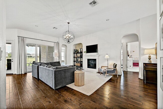 Building Photo - Retreat to Luxury in One of Santa Rita Ran...