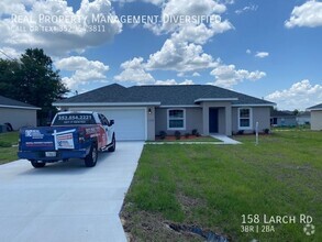 Building Photo - 158 Larch Rd