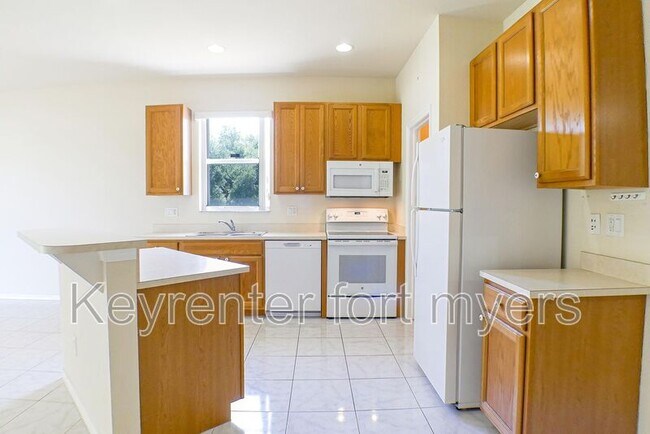 Building Photo - 2514 55th St SW