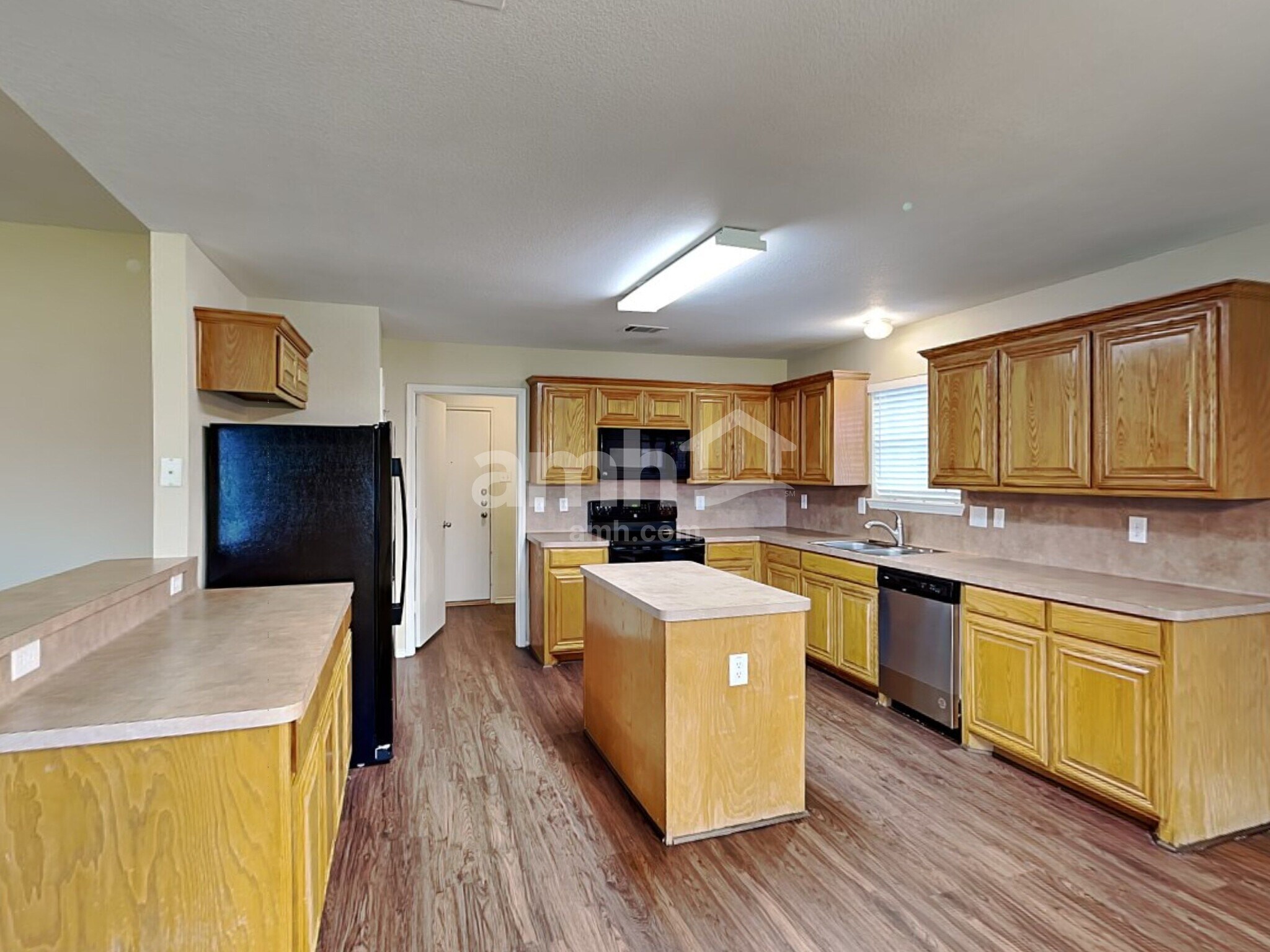 Building Photo - 126 Jennings Dr