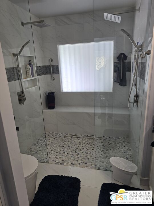 Building Photo - 329 San Domingo Dr