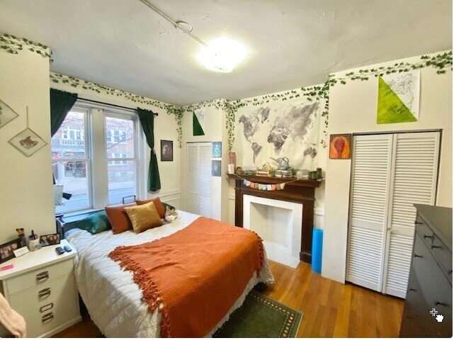 Building Photo - 322 St Paul St