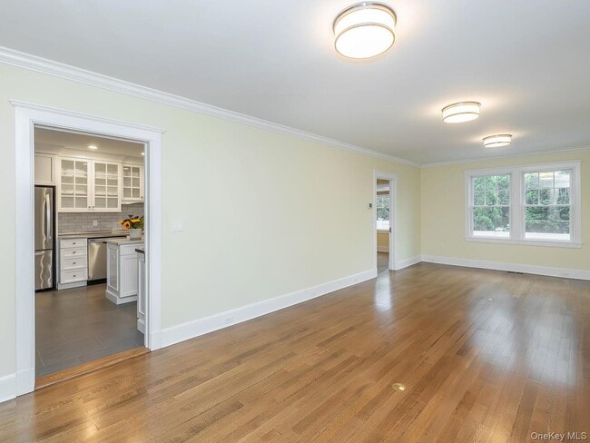 Building Photo - 29 Birch St