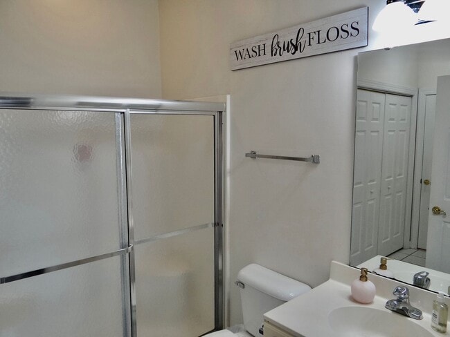 Building Photo - ****Medium Term Furnished Rental With Indoor & Outdoor Pools, Gaming System****