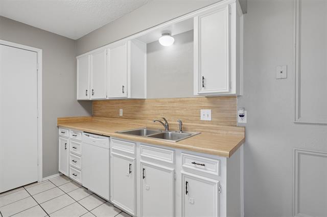 Building Photo - 128 Meador Ln