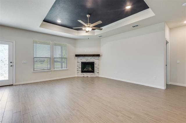 Building Photo - 705 Adelyn St