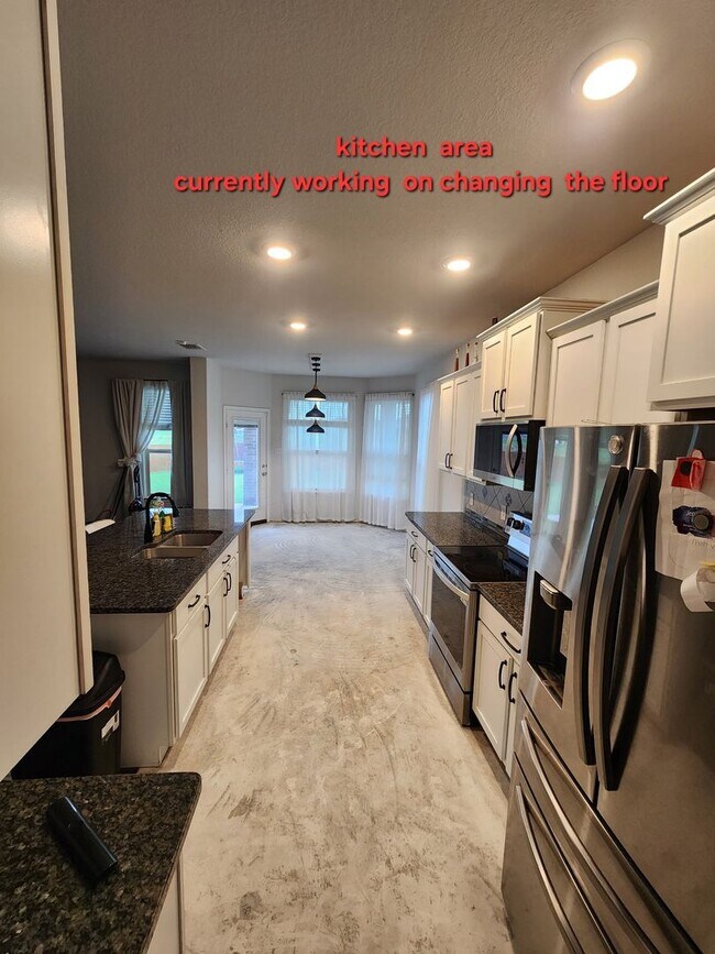 Building Photo - Owner still upgrading. Photos are not final product(Updating Soon)