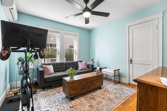 Building Photo - 46 Semont Rd