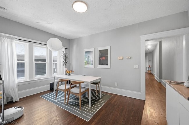 Building Photo - 2280 Bellfield Ave