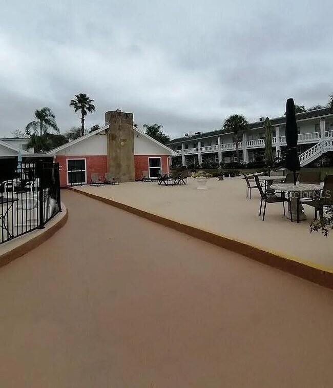 Building Photo - 4744 Azalea Dr