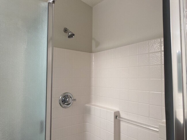 Building Photo - Spacious 3-Bedroom + Den Home in San Tan V...