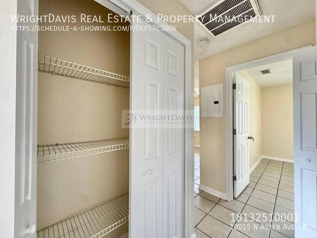 Building Photo - 10015 N Aster Ave