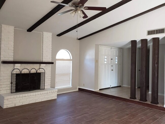 Building Photo - 2944 Furneaux Ln