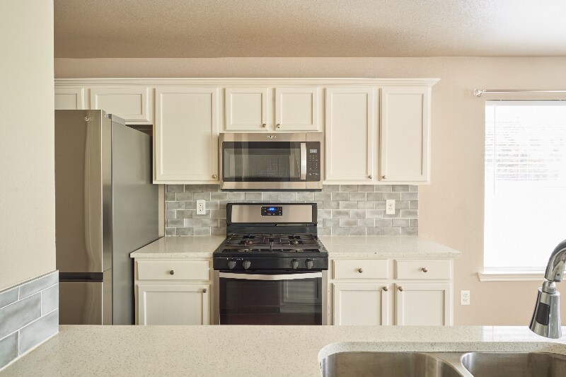 Building Photo - 1582 Parkfield Cir